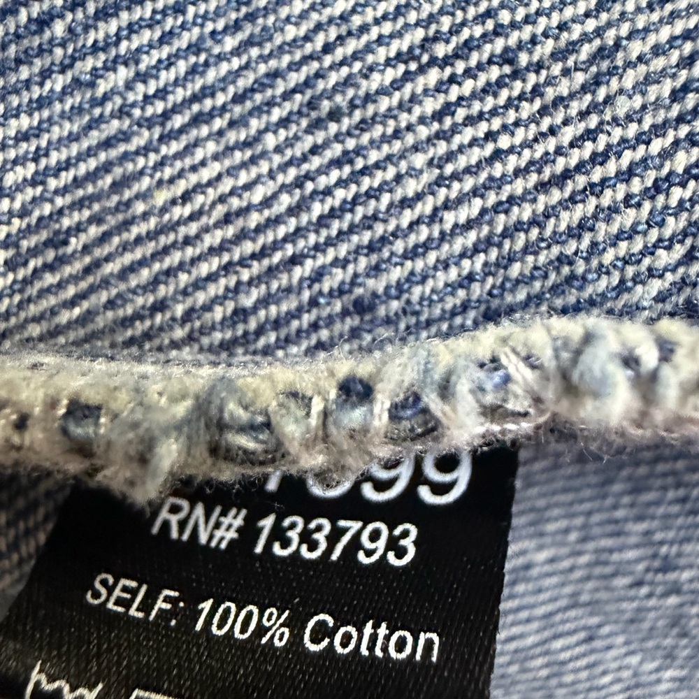 POL Denim Jacket with Multicolor Knit Fringe Sleeves Boho Festival Fall - Picture 6 of 7